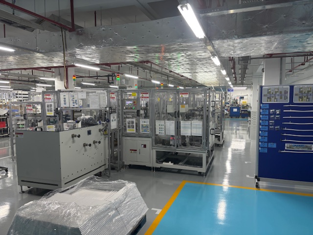 製品情報 | リサイクル分取HPLC | セミプロセススケール | 日本
